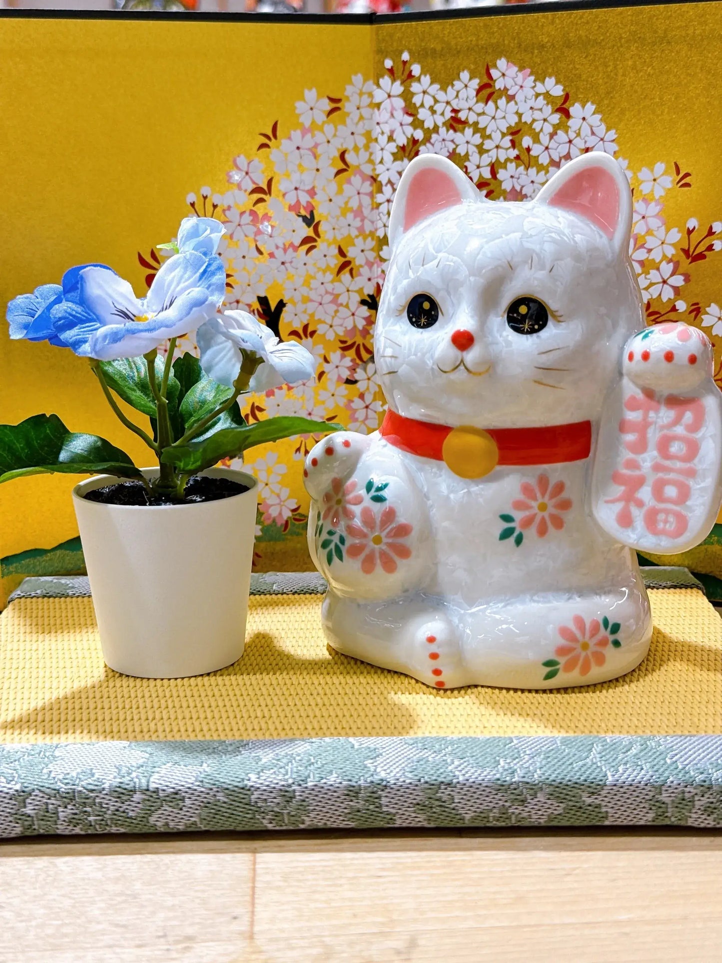 日本清水燒招財貓 花結晶 白 招福