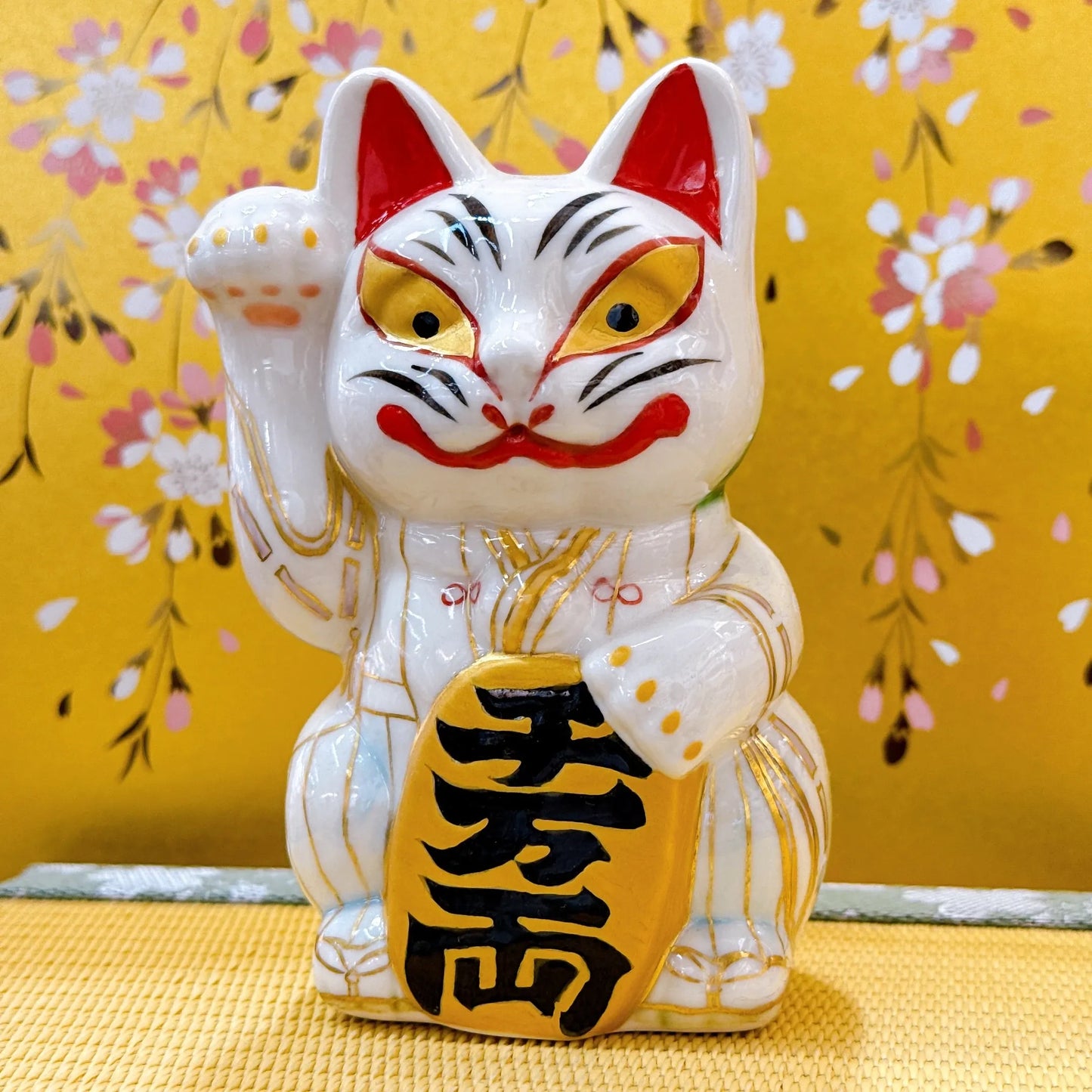 日本清水烧招财猫白狐