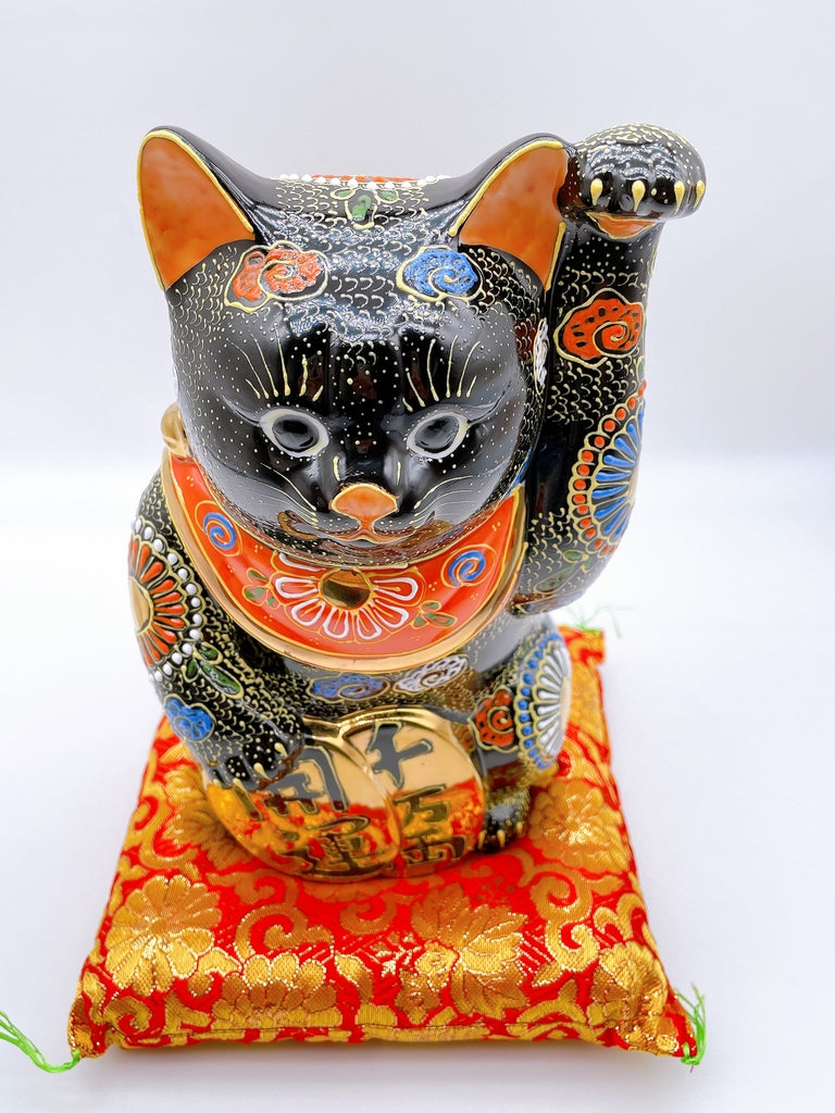 Japanese Kutani-yaki black koban (lucky cat figurine) No. 7