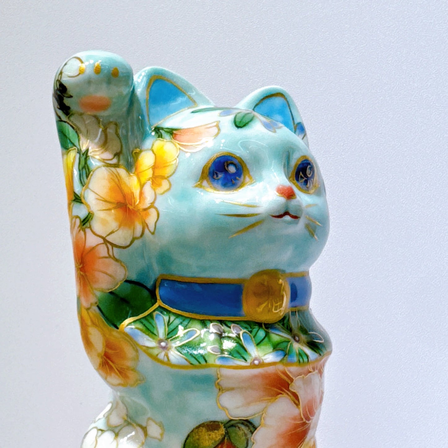 日本清水燒招財貓 色繪 水色 洋花