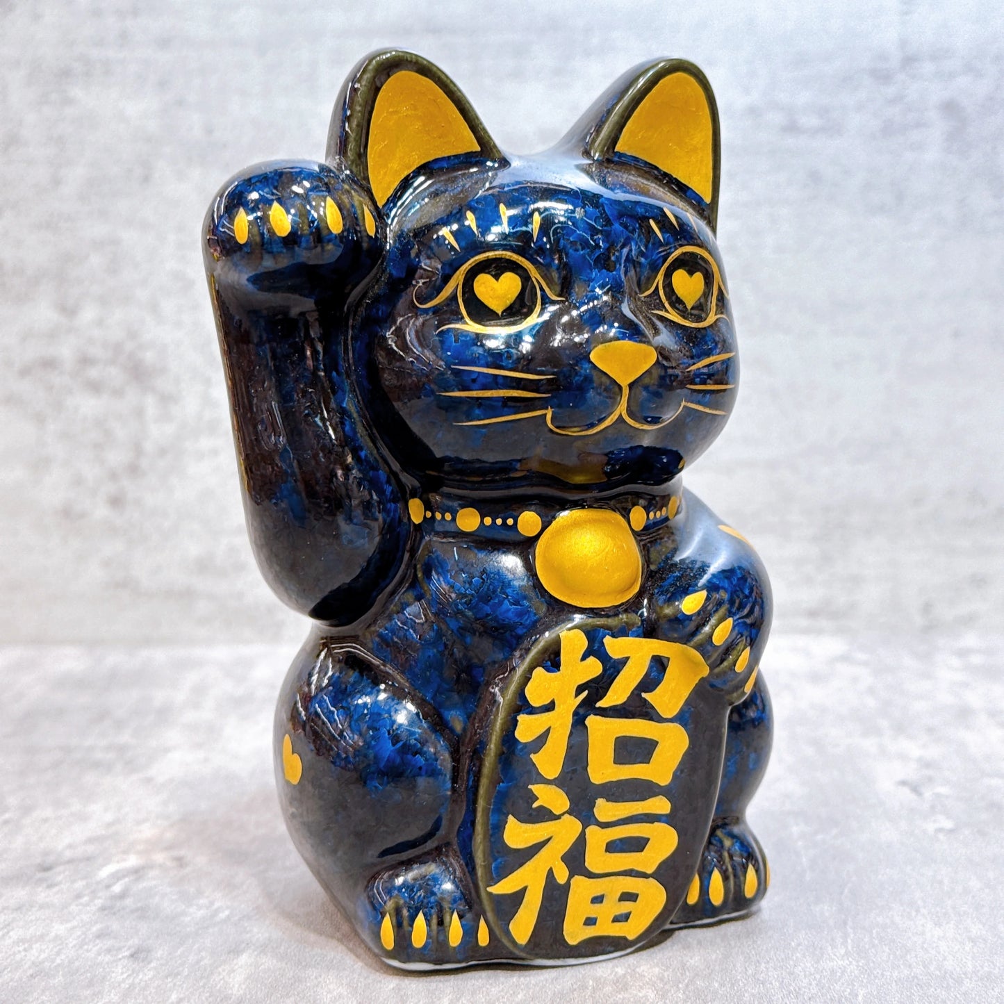 日本清水燒招財貓 青墨 金彩心 招福 右