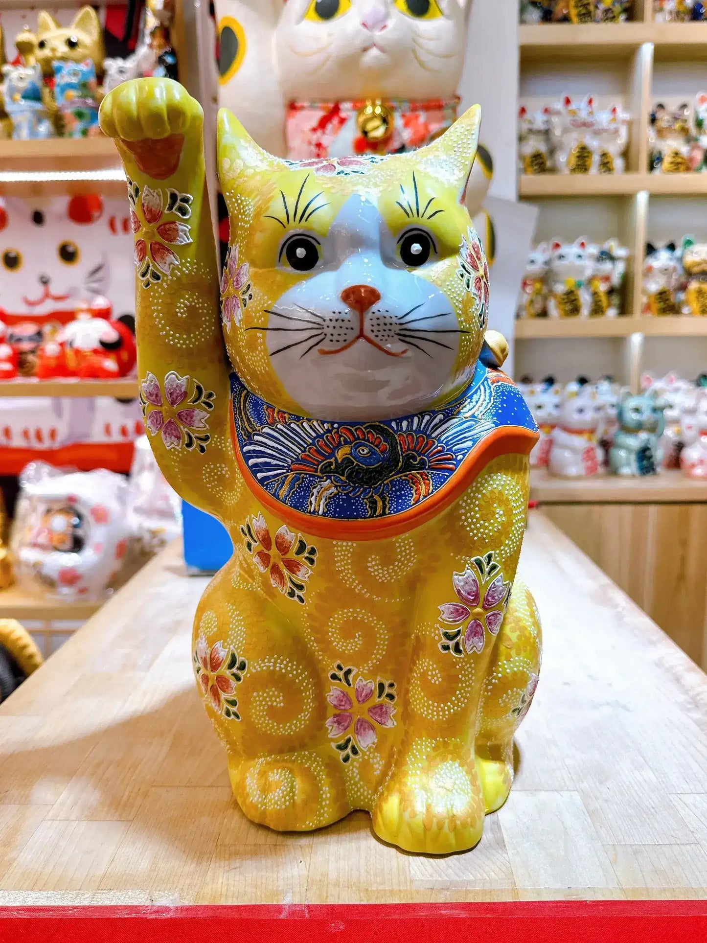 日本九谷烧招财猫 黄地华盛10号