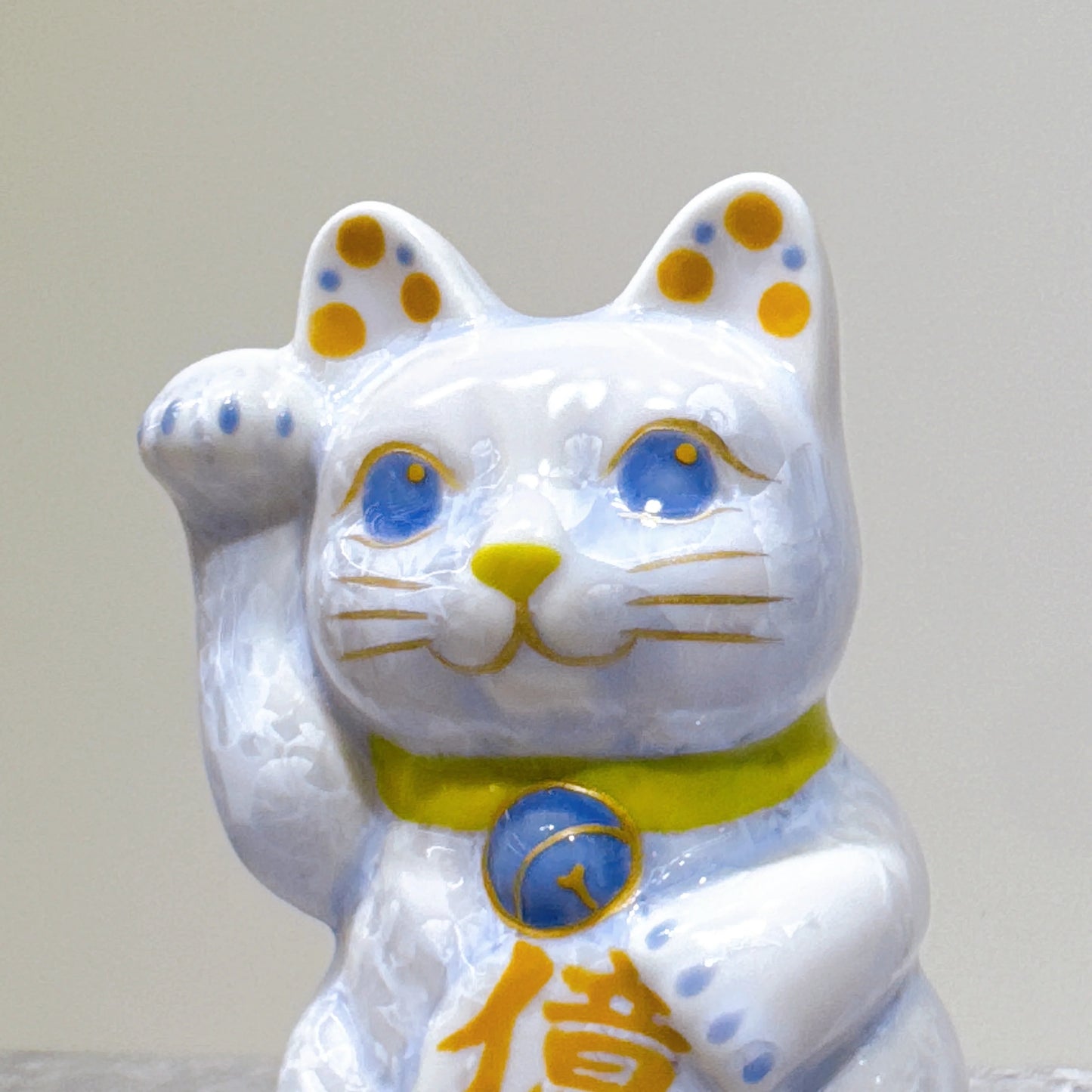 日本清水燒招財貓 花結晶 藤 億萬両 右 特小