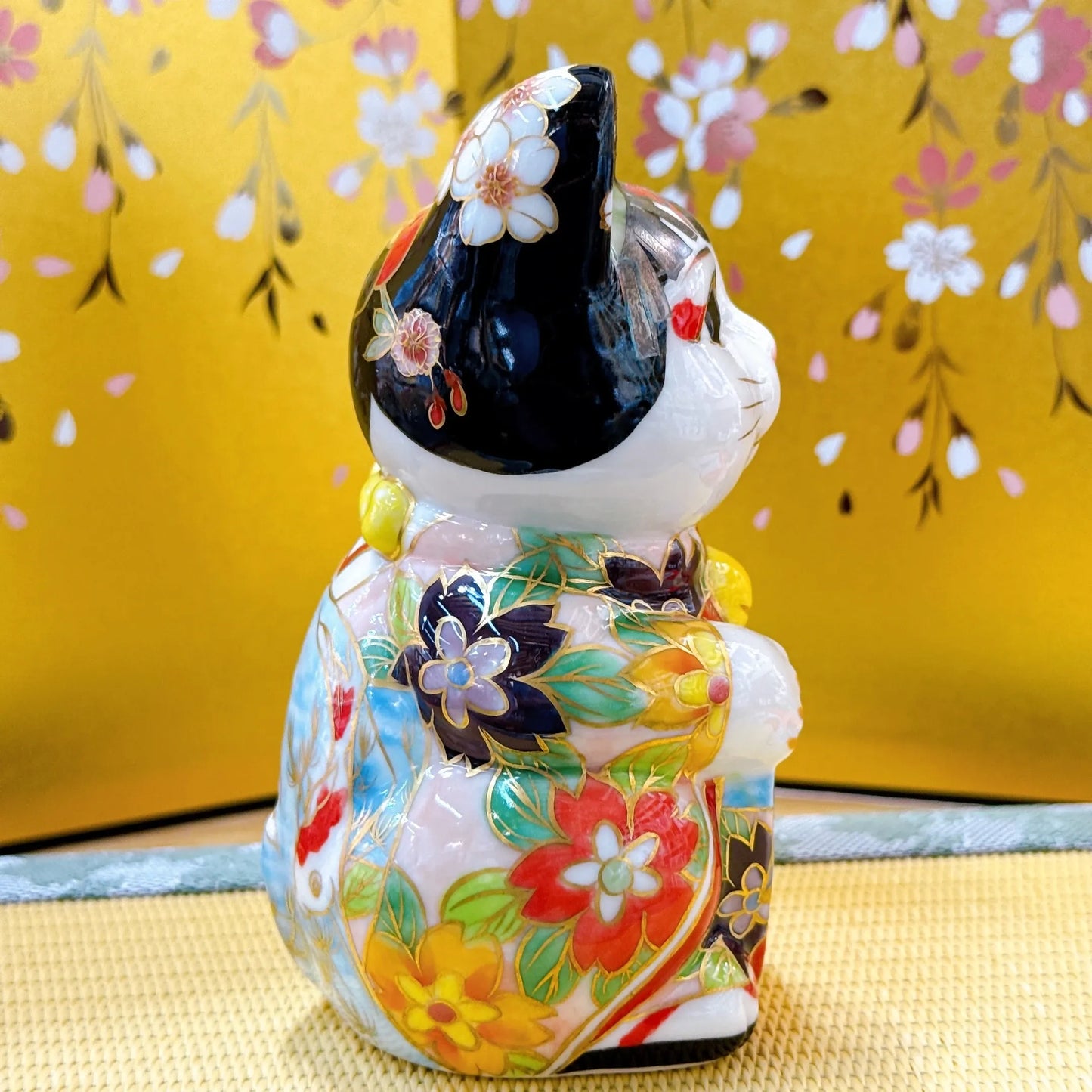 日本清水烧招财猫 色绘 舞妓鲤