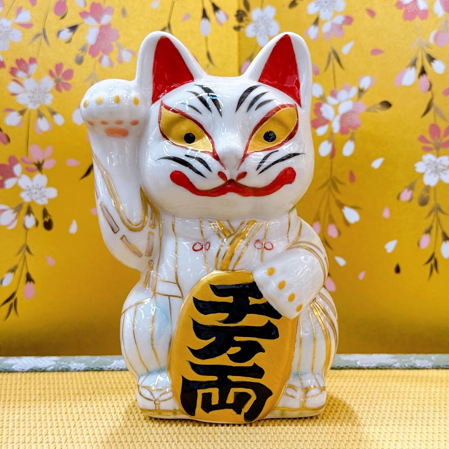 日本清水烧招财猫白狐
