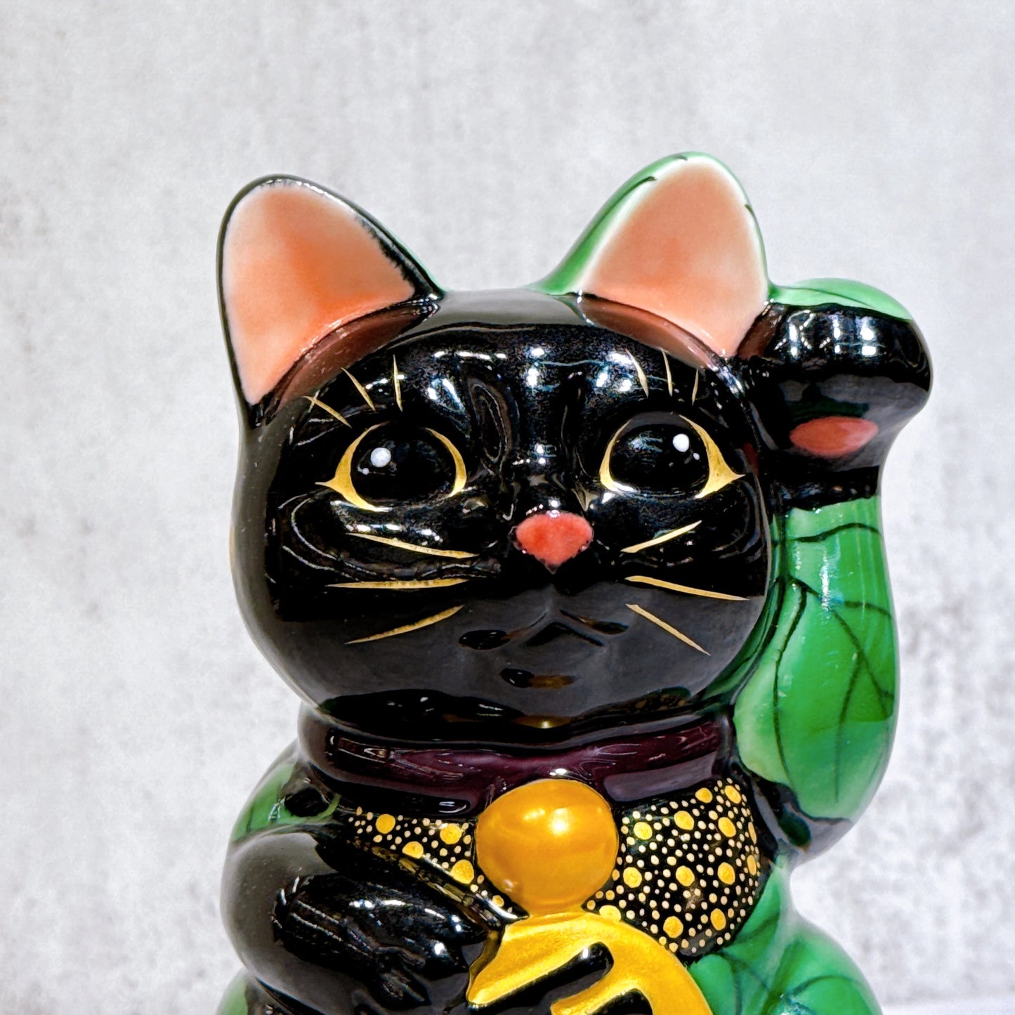 日本清水烧招财猫 色绘 黑地 若冲向日葵