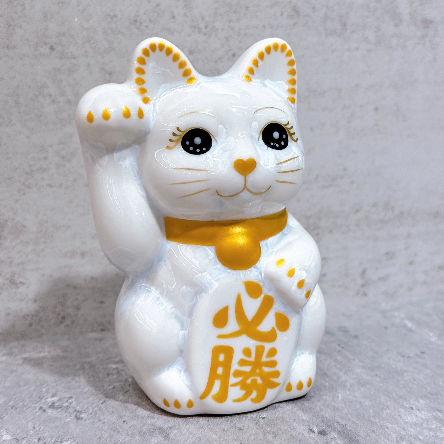 日本清水燒招財貓 花結晶 白 必勝 右 特小