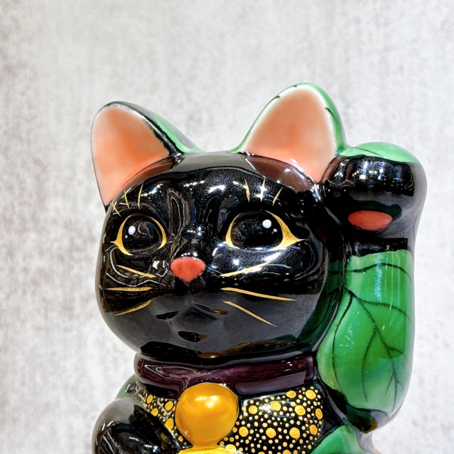 日本清水烧招财猫 色绘 黑地 若冲向日葵