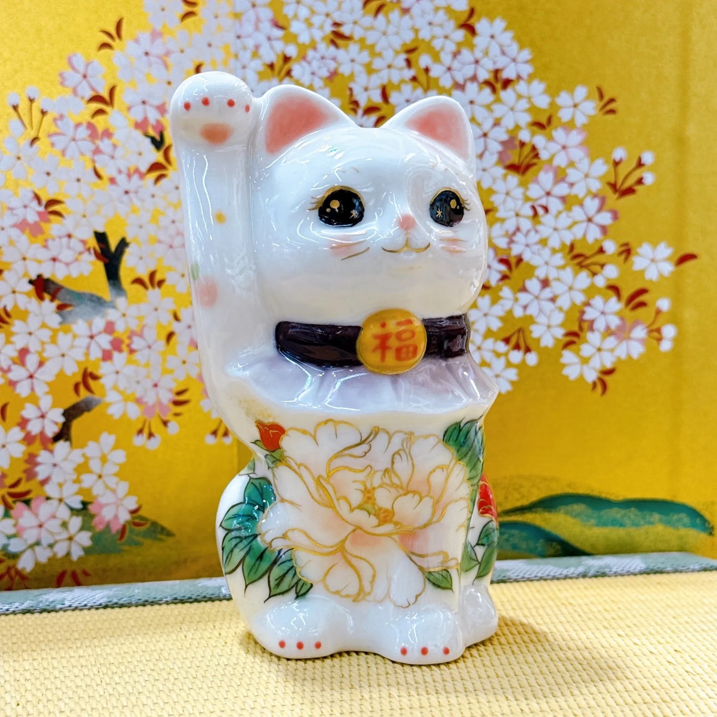日本清水燒招財貓 色繪 白地牡丹