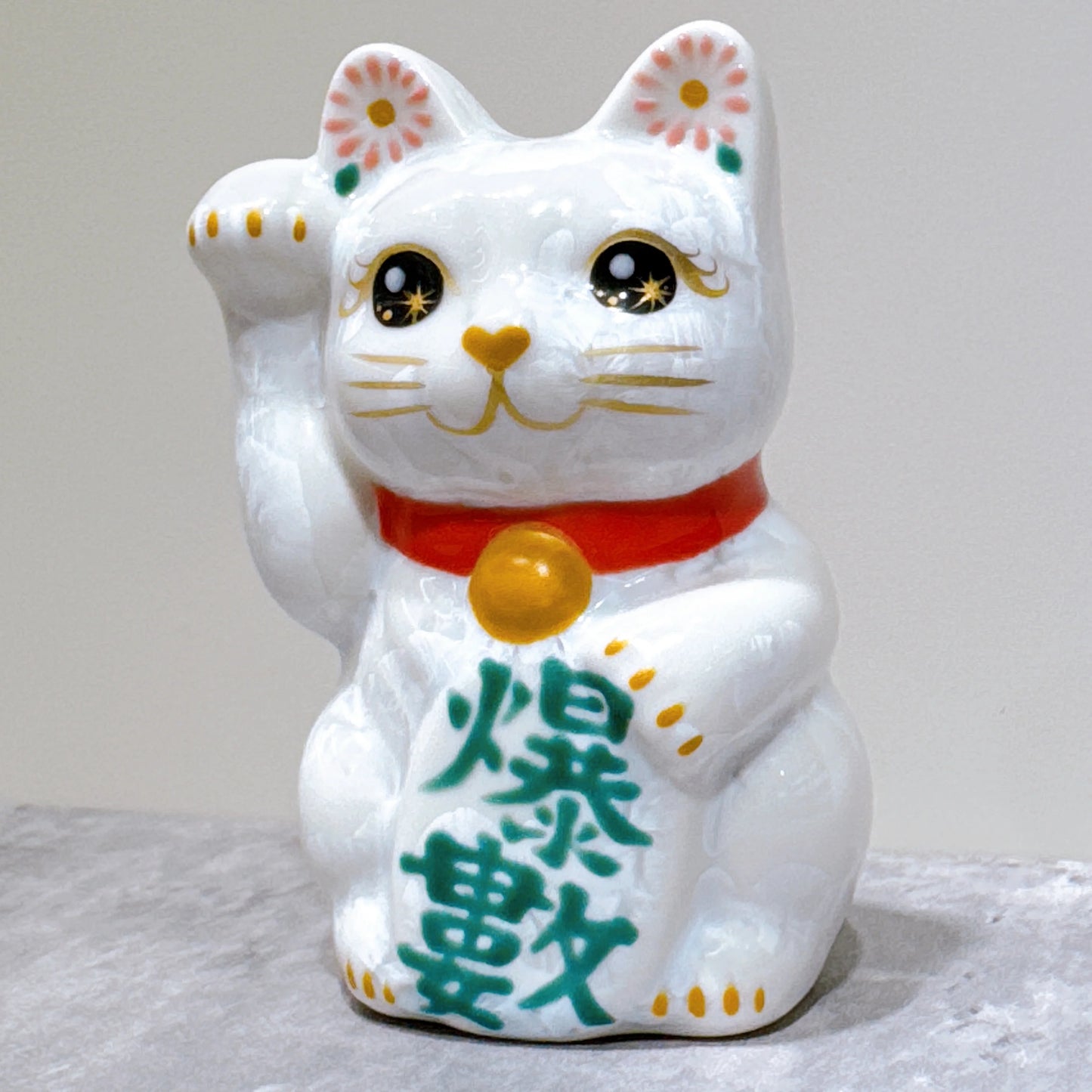 日本清水燒招財貓 花結晶 白 爆數 右 特小