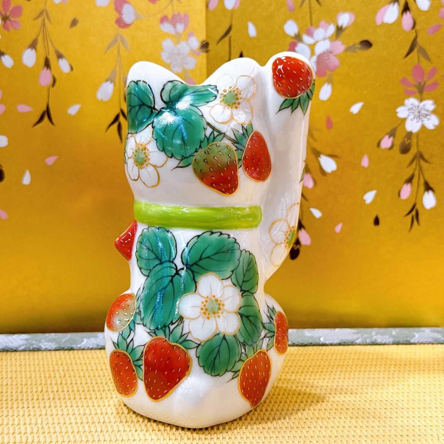 日本清水燒招財貓 色繪 白地 草莓