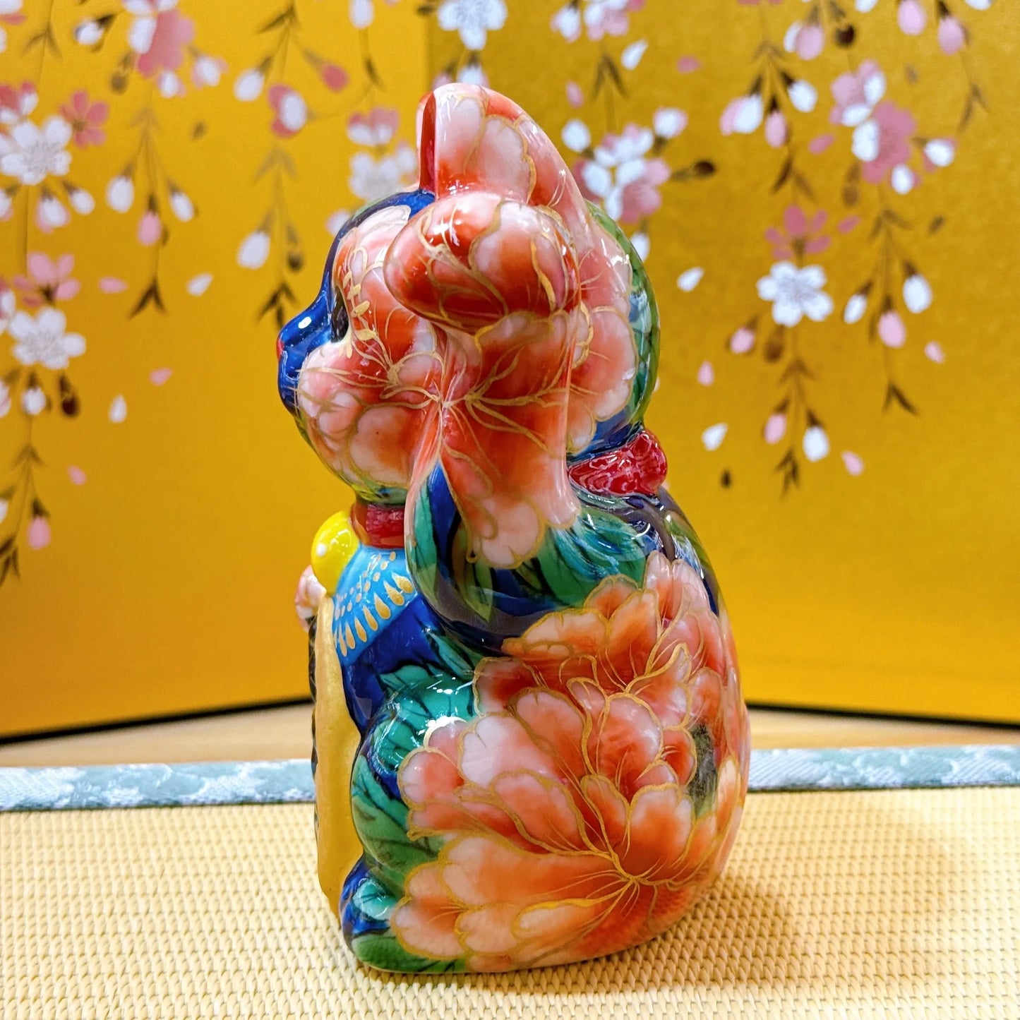 日本清水烧招财猫 色绘 琉璃地牡丹