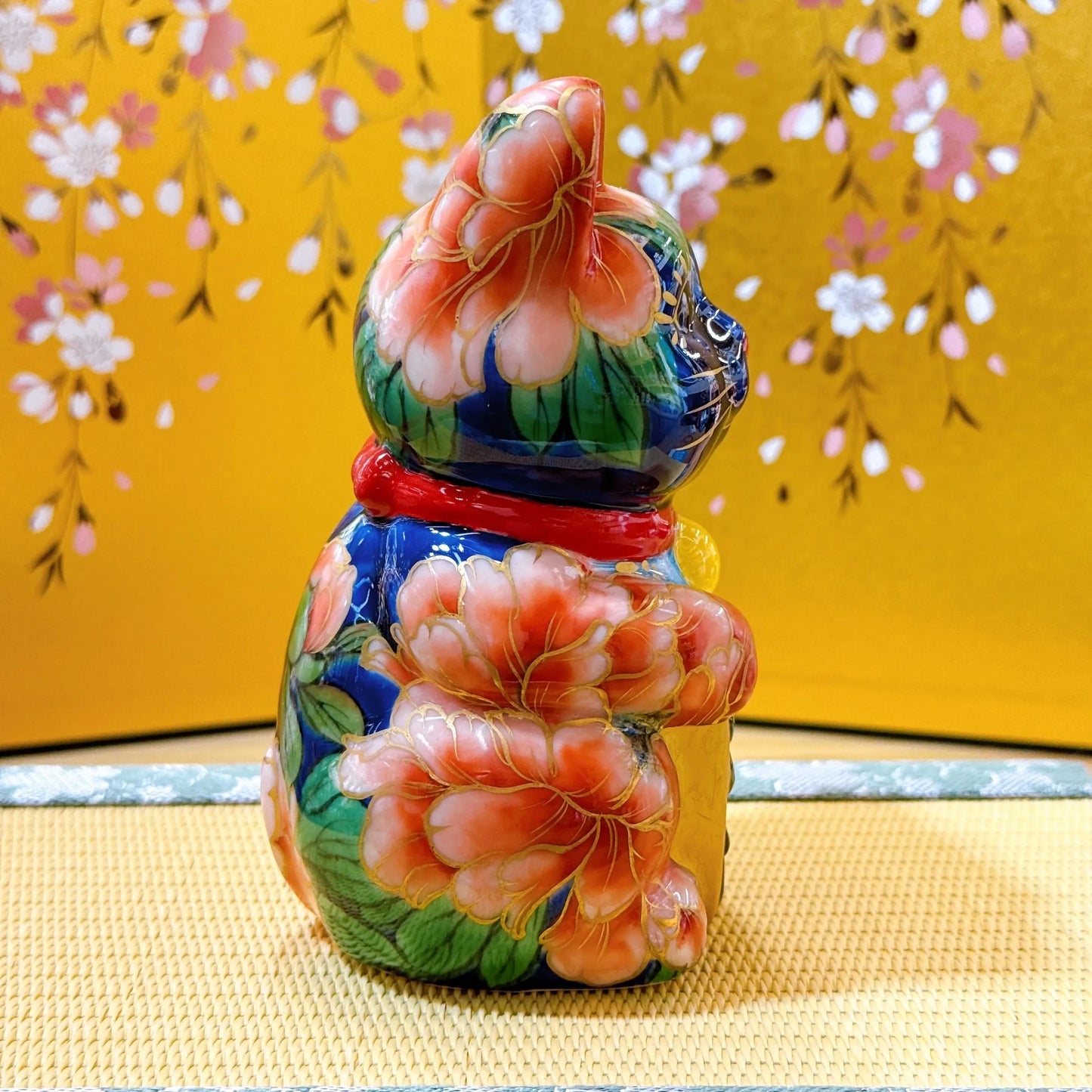 日本清水烧招财猫 色绘 琉璃地牡丹