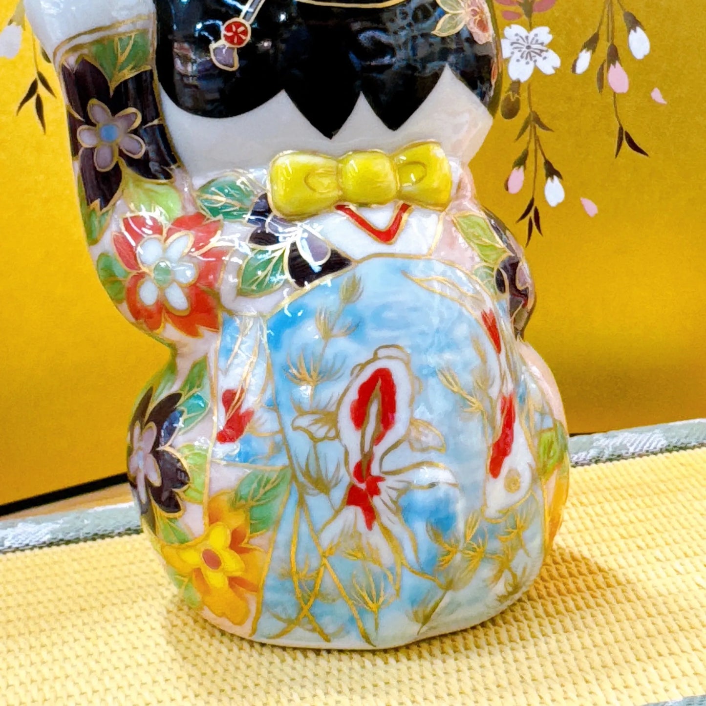 日本清水烧招财猫 色绘 舞妓鲤