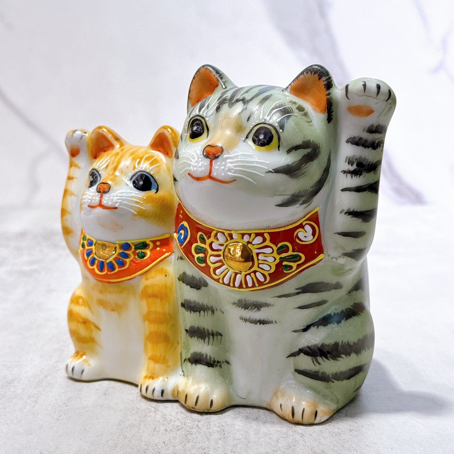 Japanese Kutani Ware Lucky Cat Nakaliang Friend Cat No. 4