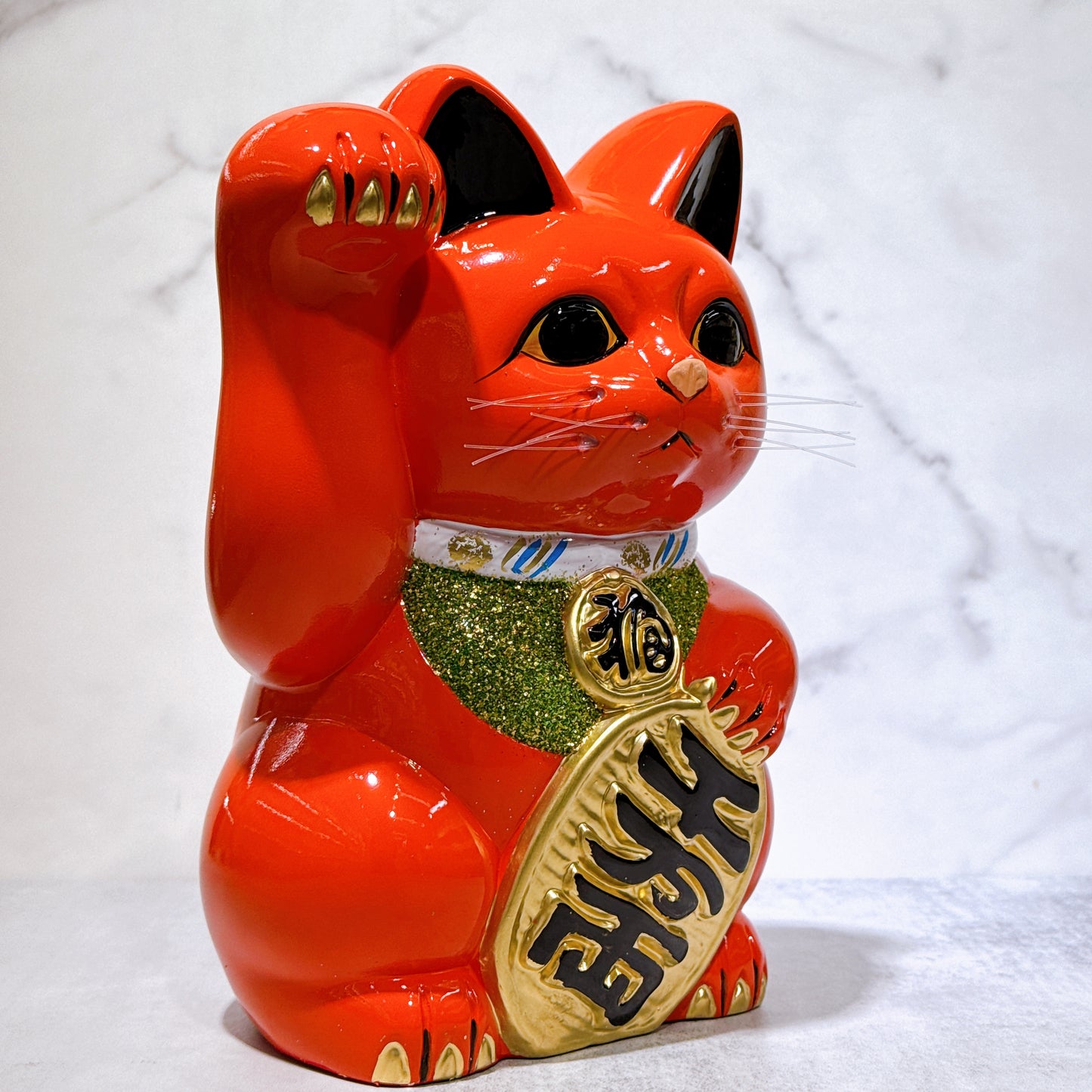 Red 8 Maneki-neko (lucky cat) from Tokoname Koban (Japanese rank).