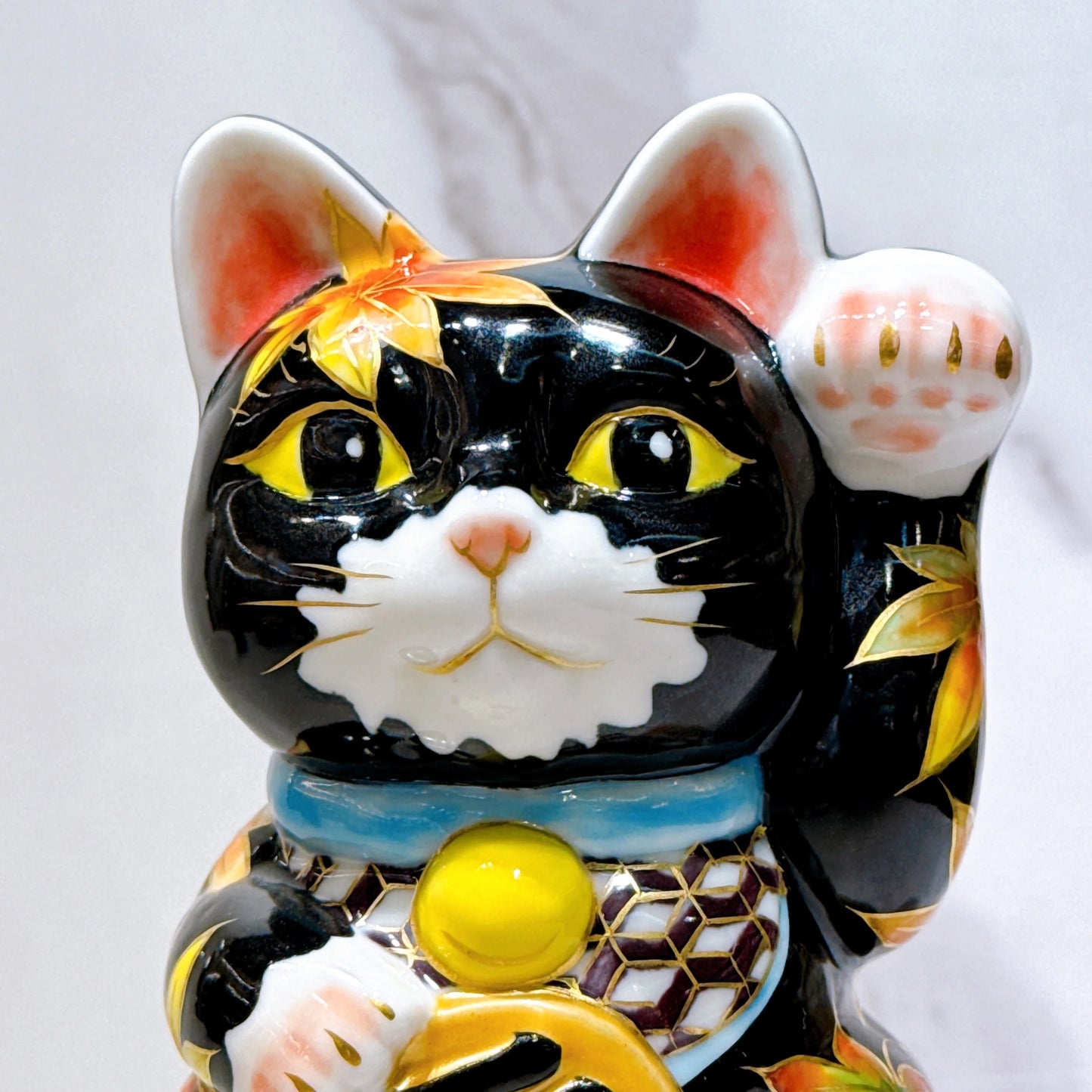 日本清水燒招財貓 色繪 黑地紅葉