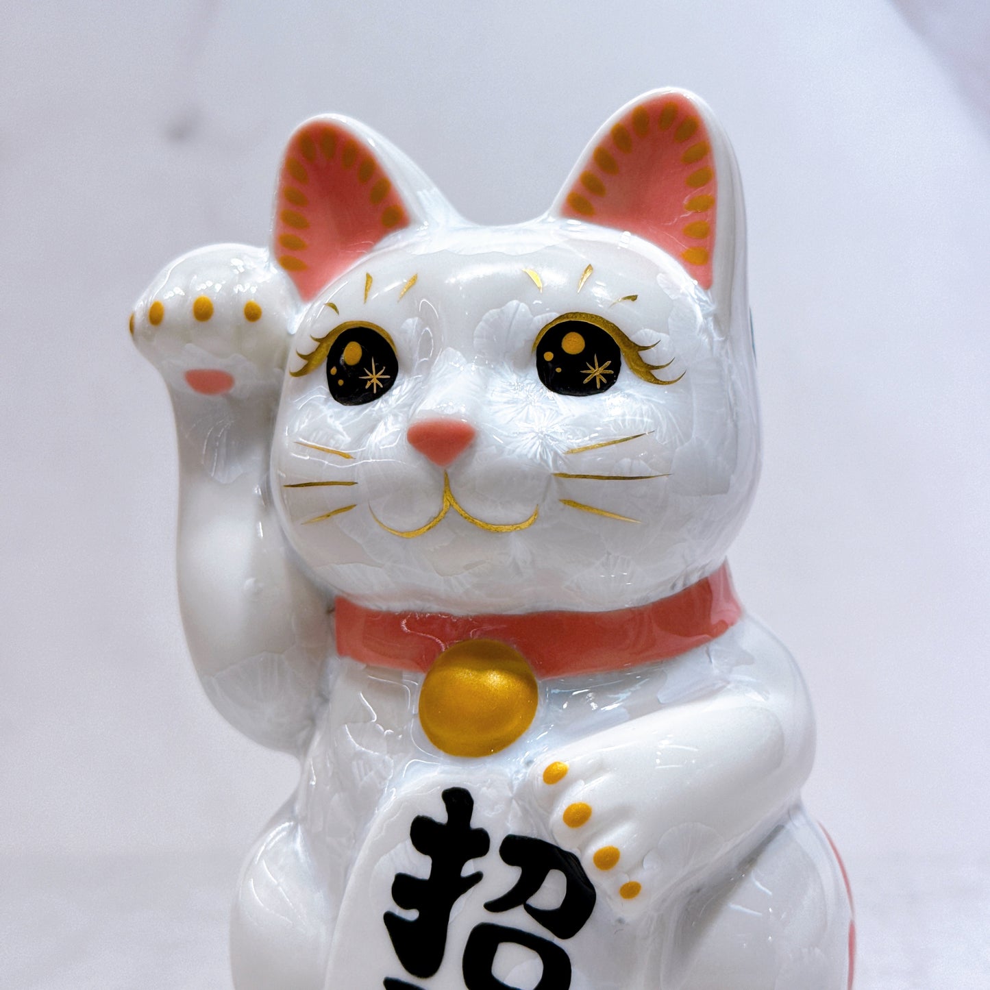 日本清水燒招財貓 花結晶 白 体花 招福 右
