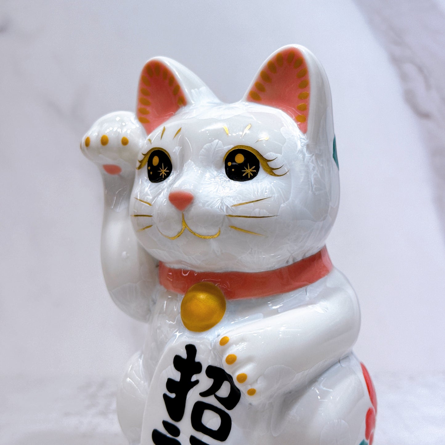 日本清水燒招財貓 花結晶 白 体花 招福 右