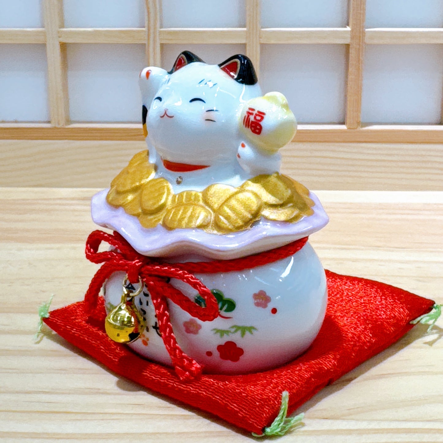 日本円滿金庫招財貓