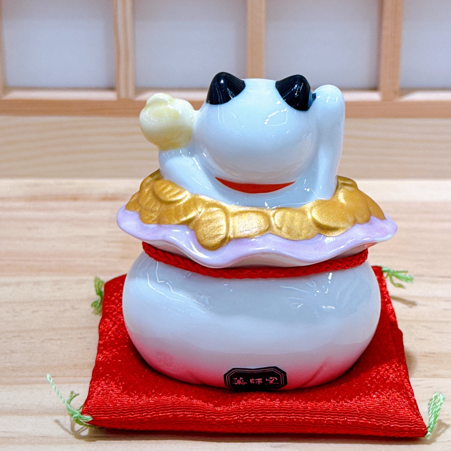 日本円滿金庫招財貓