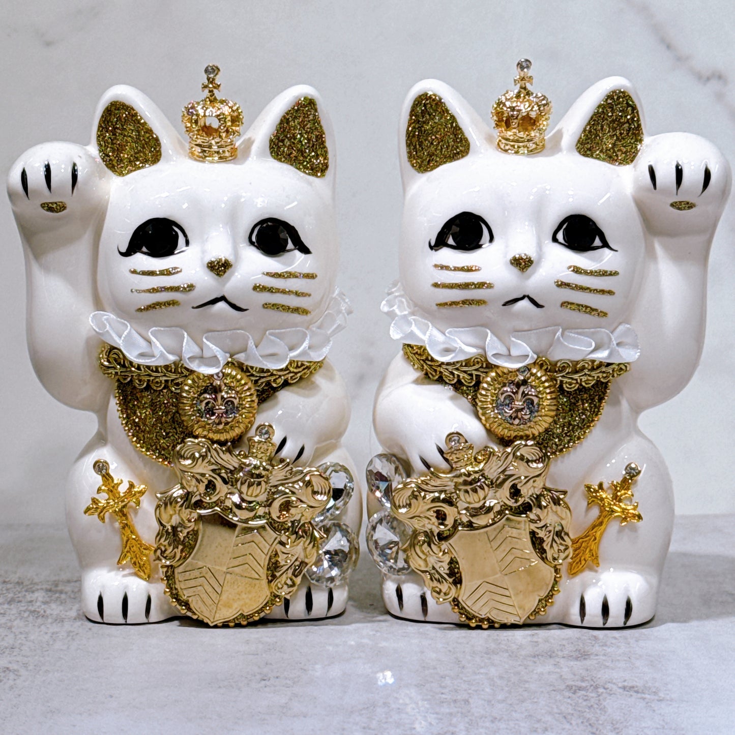 日本花見招財貓 金冠皇爵 5號 白