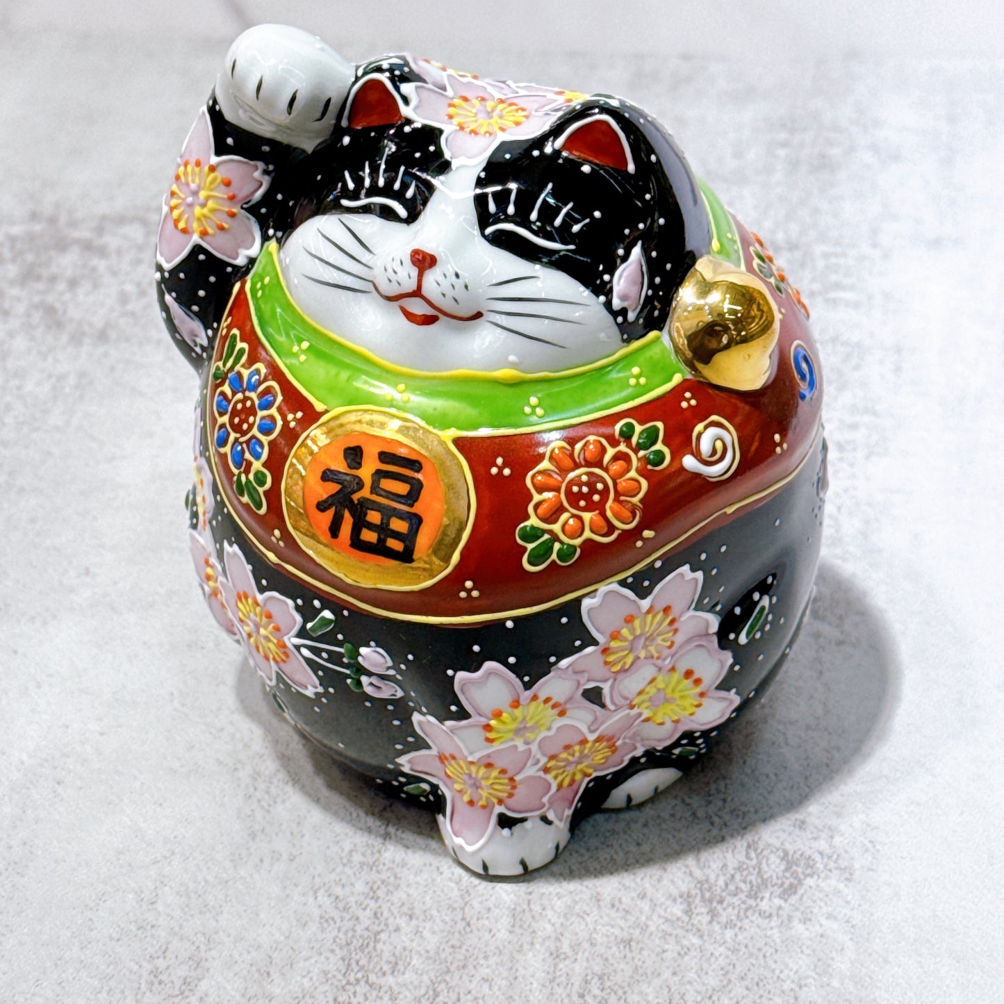 日本九谷燒招財貓 黑櫻盛 4號