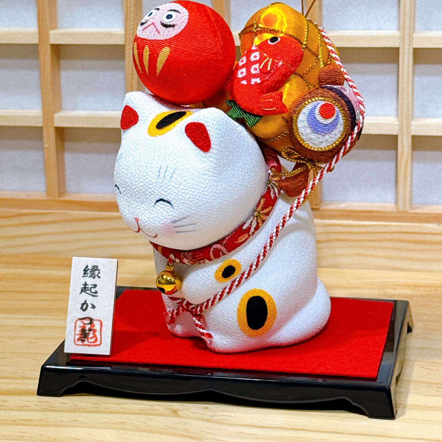 The Origin of the Japanese Daruma Gold Vault Lucky Cat