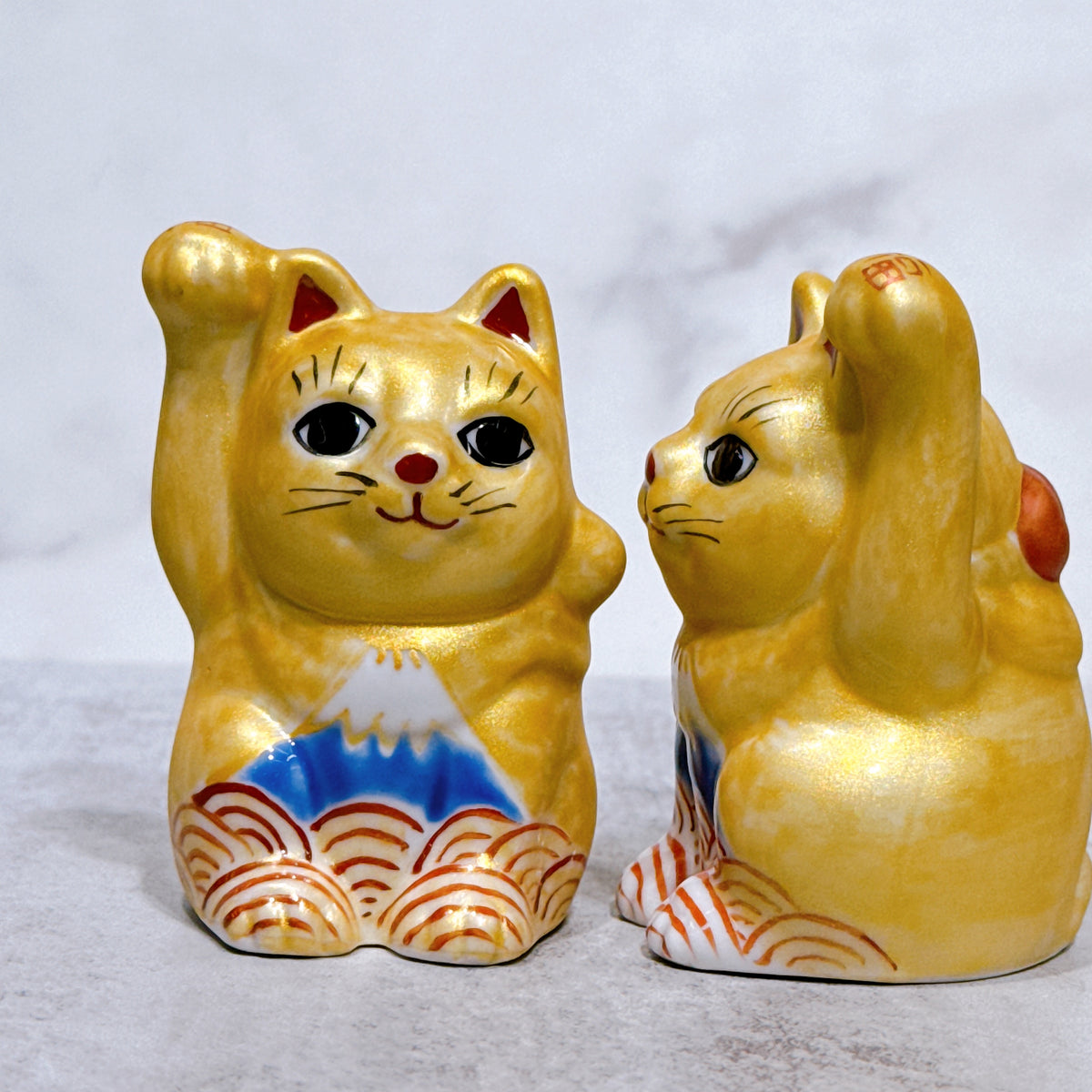 日本九谷燒招財貓 金彩青富士 2.5號