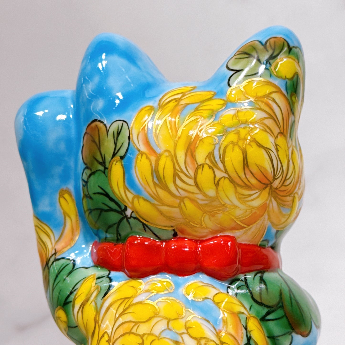日本清水燒招財貓 色繪 水色黃菊
