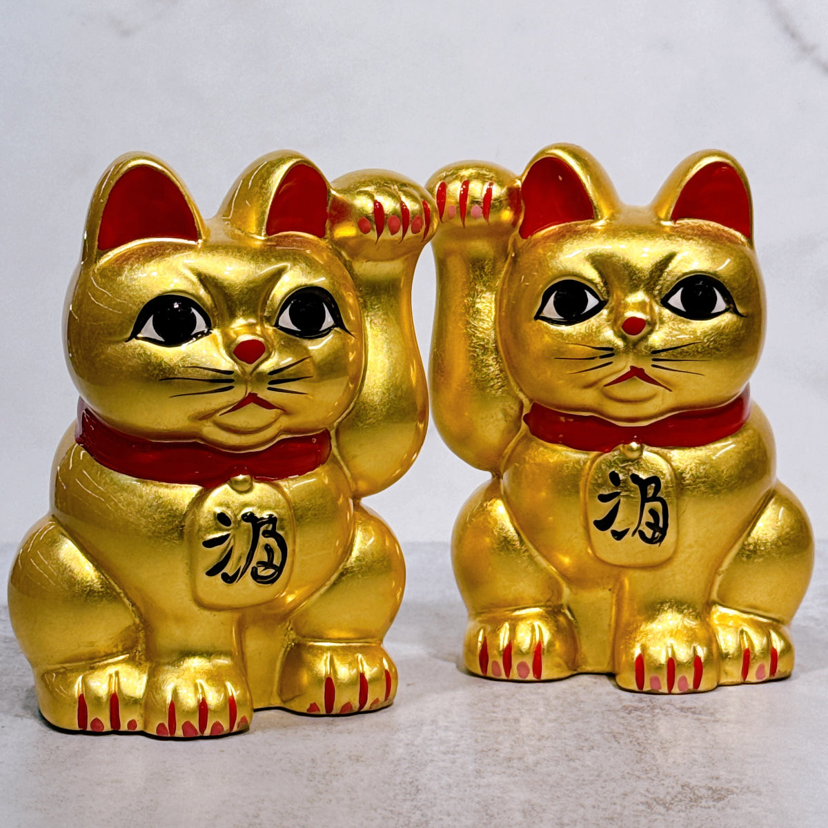 Japanese Lucky Cat Gold Foil #4
