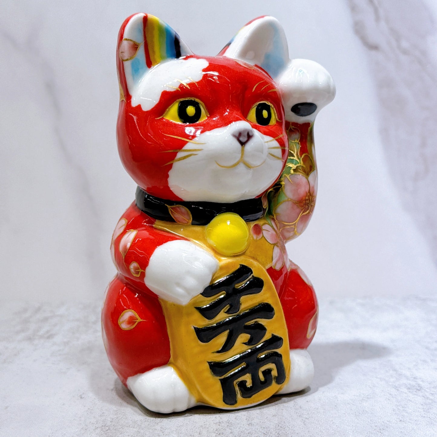 日本清水烧招财猫色绘赤涂山樱