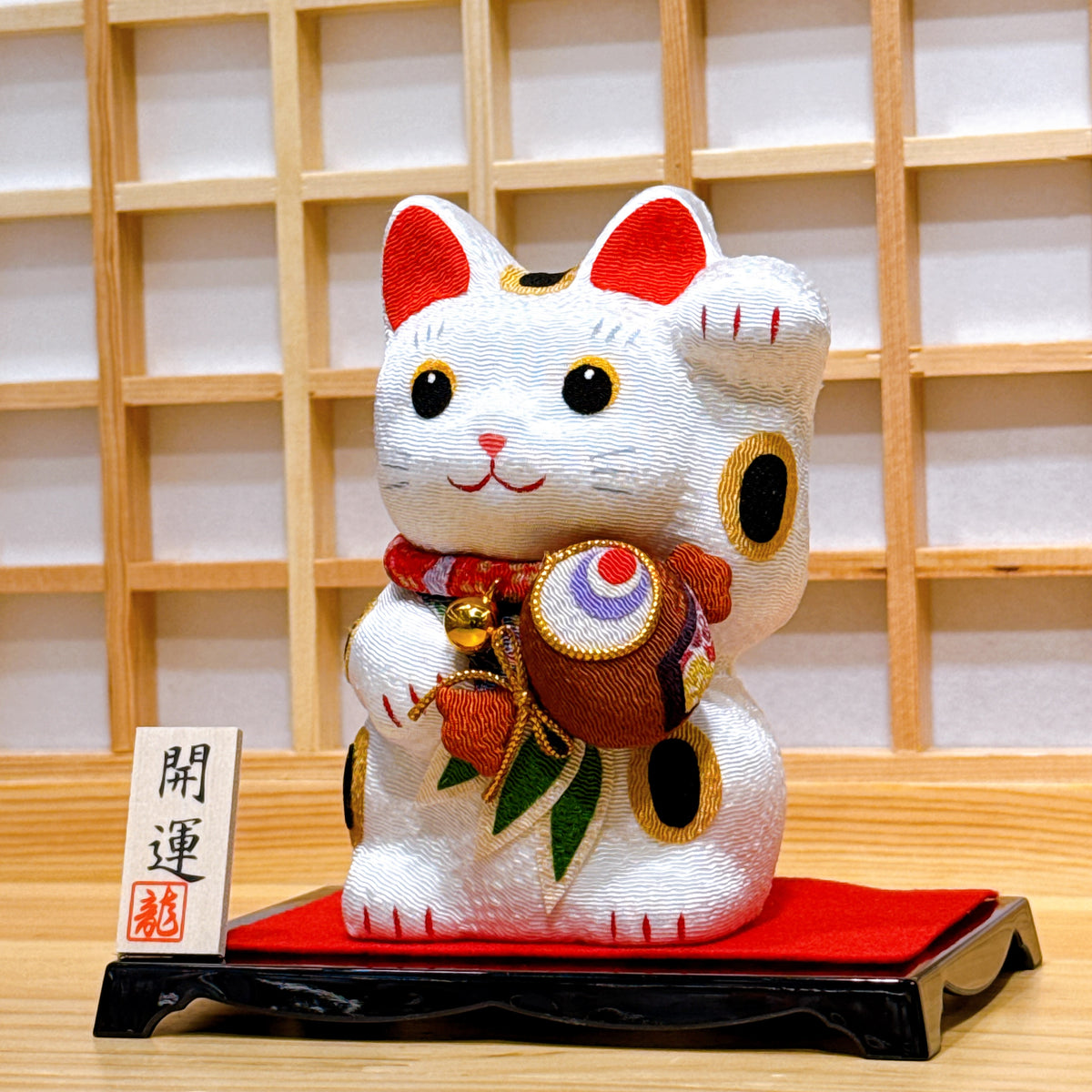 Japanese lucky mallet lucky cat