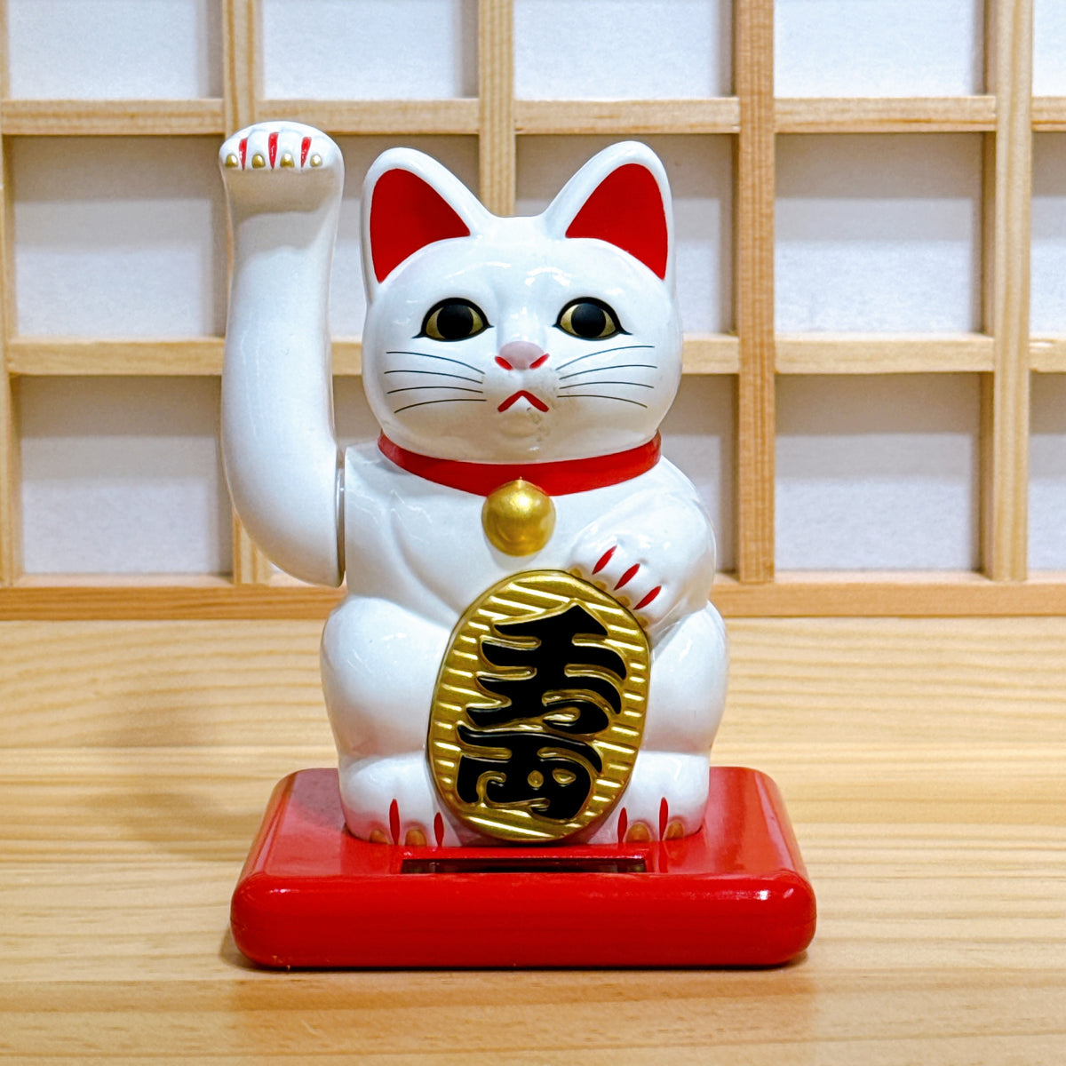 日本好運招財貓 太陽能 白