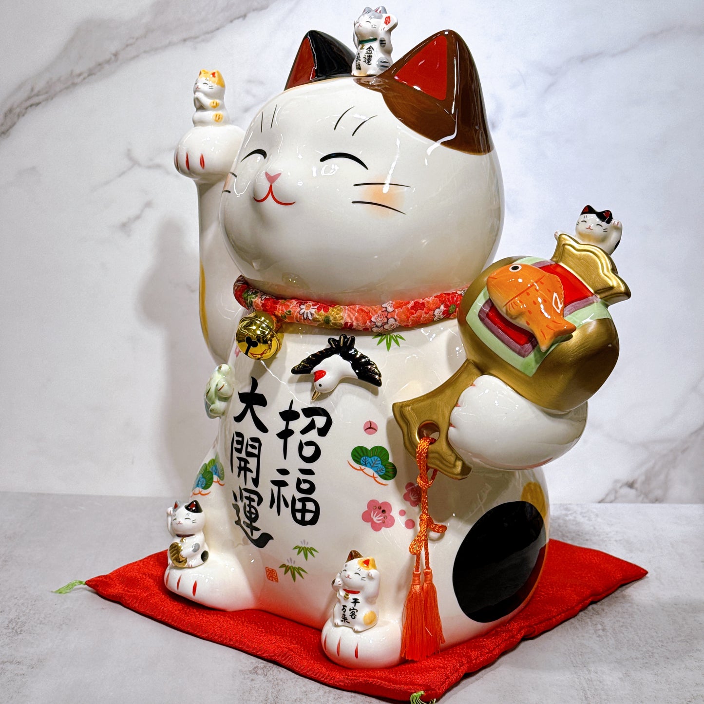Japanese painted lucky cat, size 11.5 