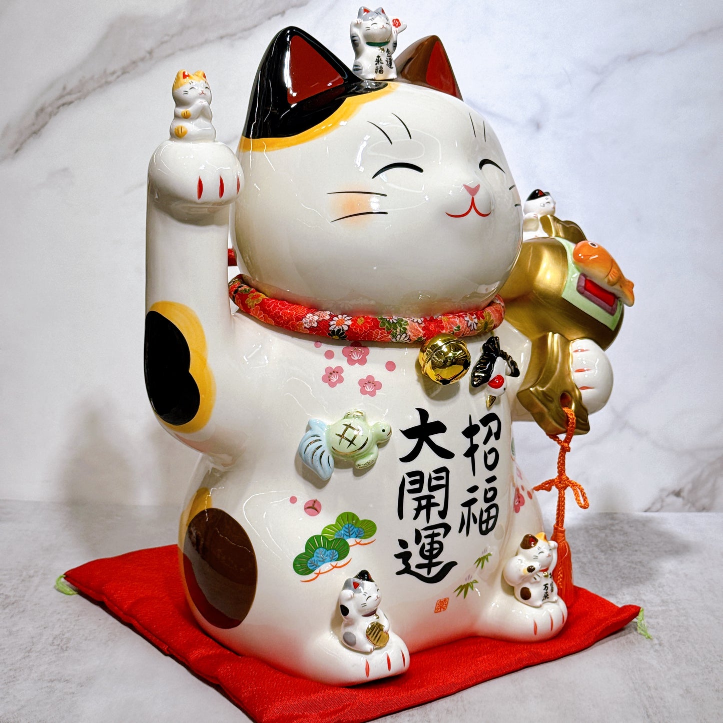 Japanese painted lucky cat, size 11.5 