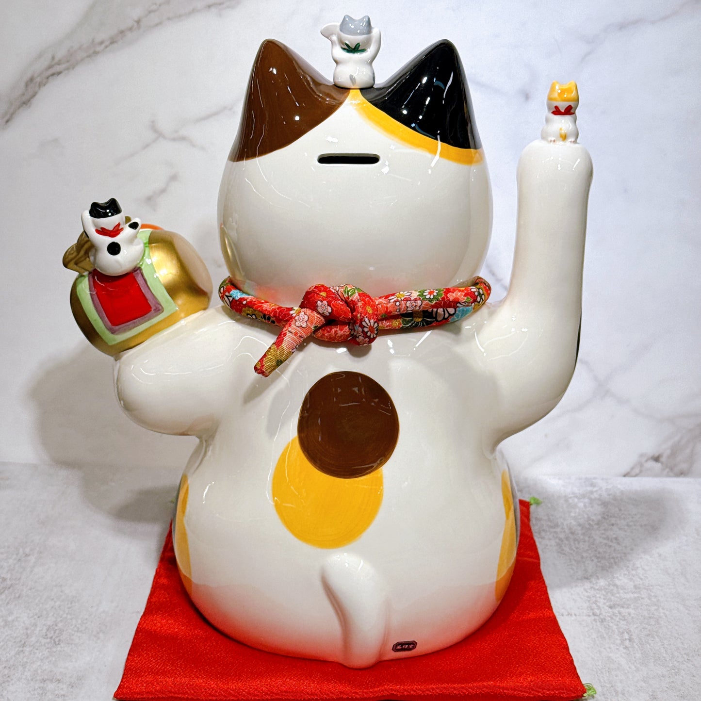 Japanese painted lucky cat, size 11.5 