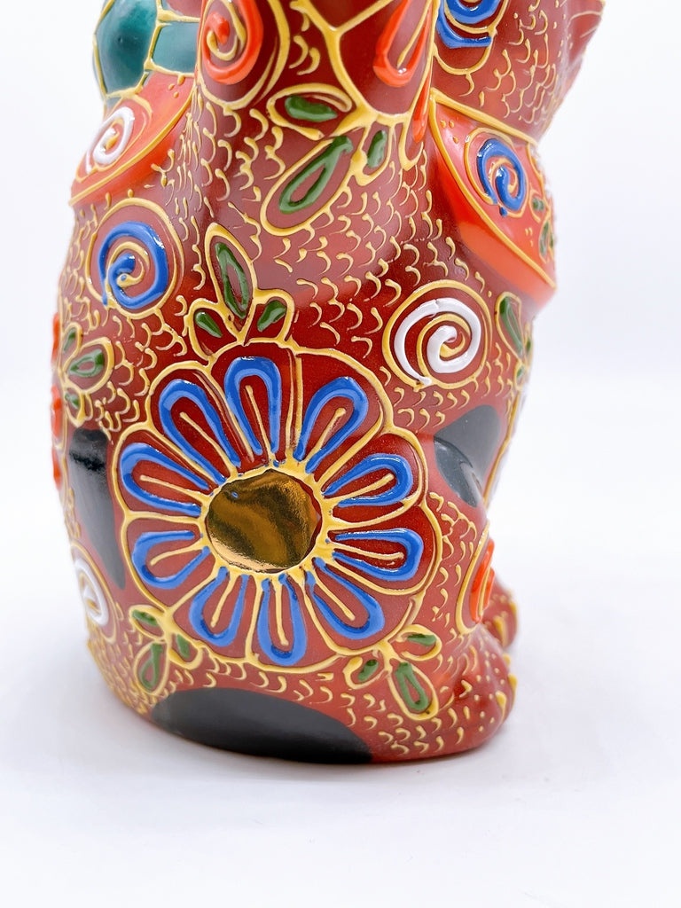 Japanese Kutani Ware Lucky Cat Akamori