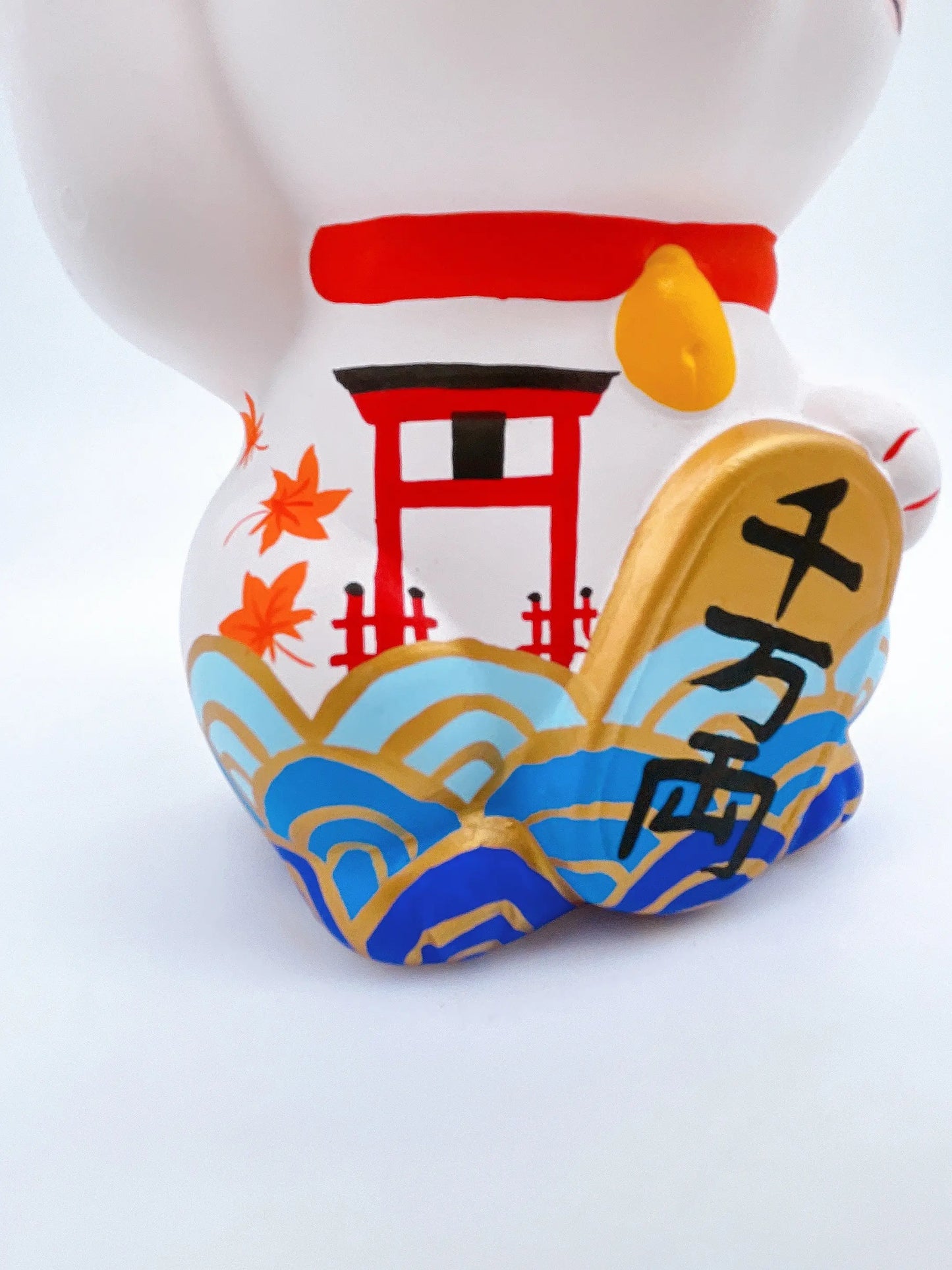 日本谷中堂招財貓 鳥居波浪紅葉