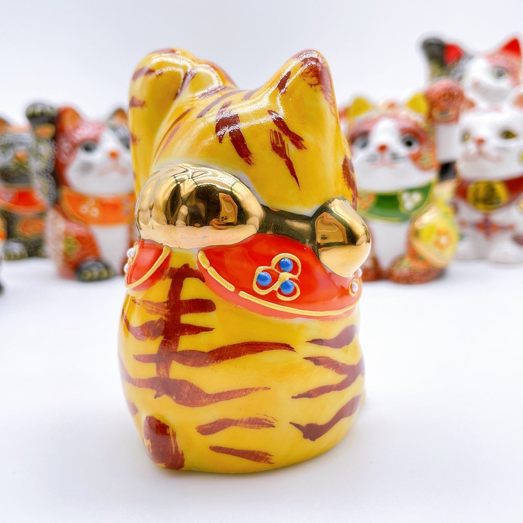 Japanese Kutani Ware Lucky Cat Tiger Pattern No. 2