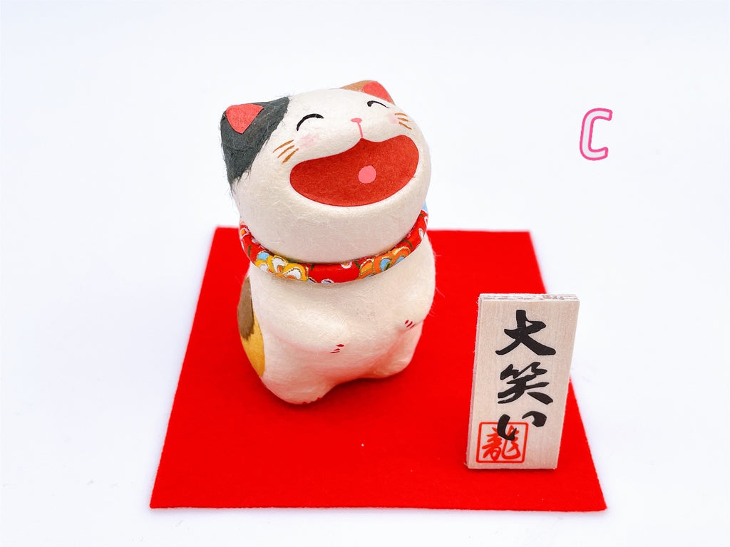 日本大笑可愛貓貓