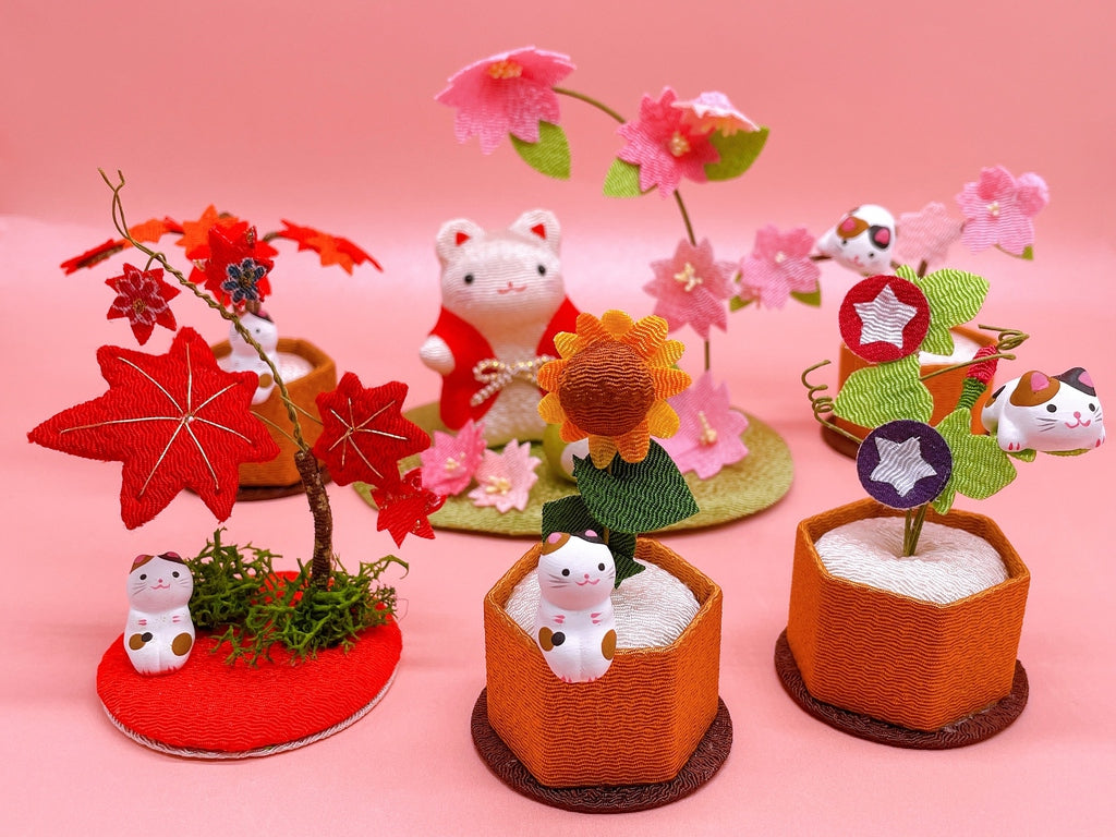 Japanese lucky cat cherry blossom