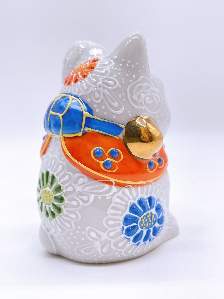Japanese Kutani Ware Lucky Cat Shiromori No. 2