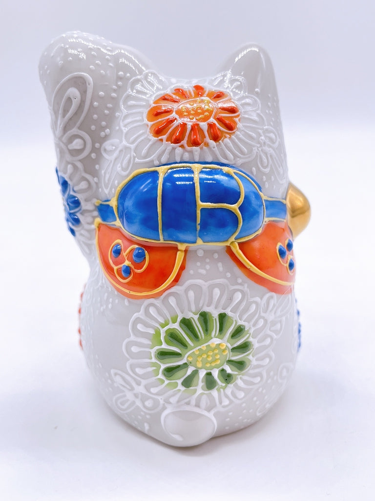 Japanese Kutani Ware Lucky Cat Shiromori No. 2