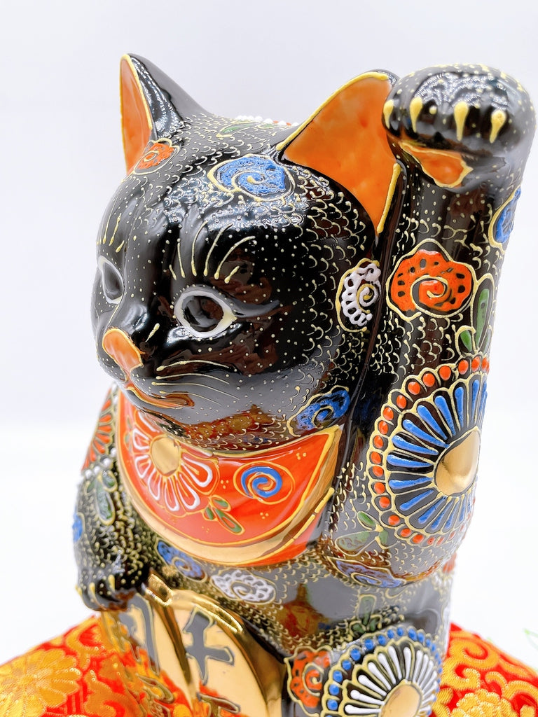 Japanese Kutani-yaki black koban (lucky cat figurine) No. 7
