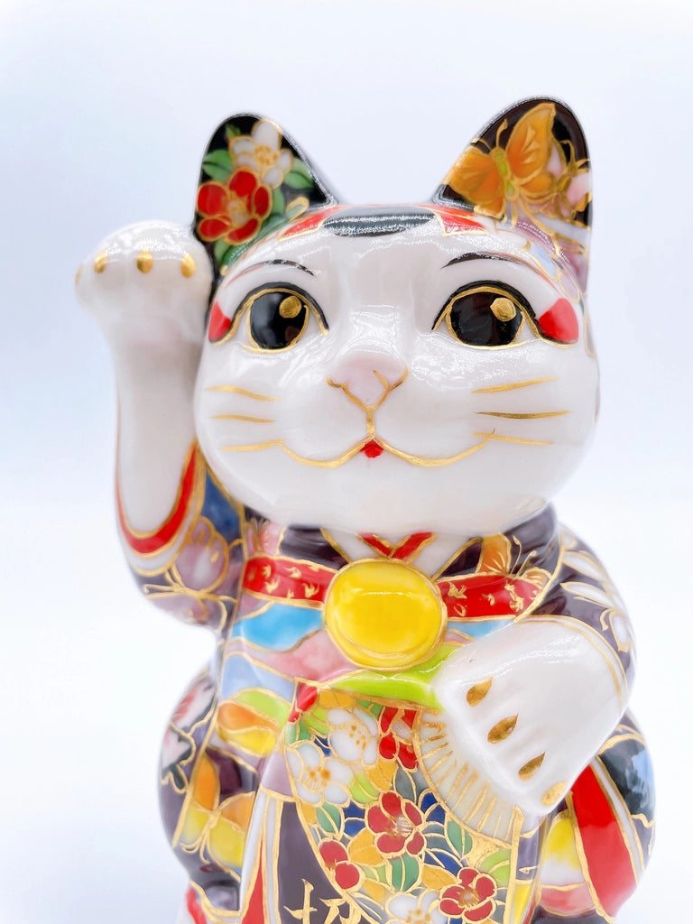 Japanese Kiyomizu-yaki lucky cat enamel painting Maiko Butterfly