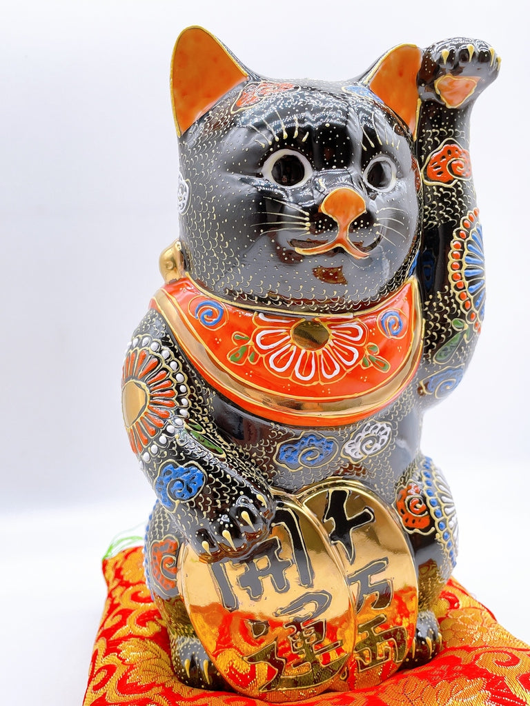 Japanese Kutani-yaki black koban (lucky cat figurine) No. 7