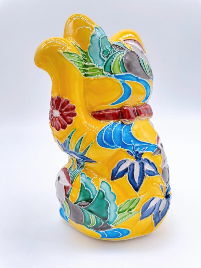 Japanese Kiyomizu-style lucky cat, Cochin yellow clay waterfowl