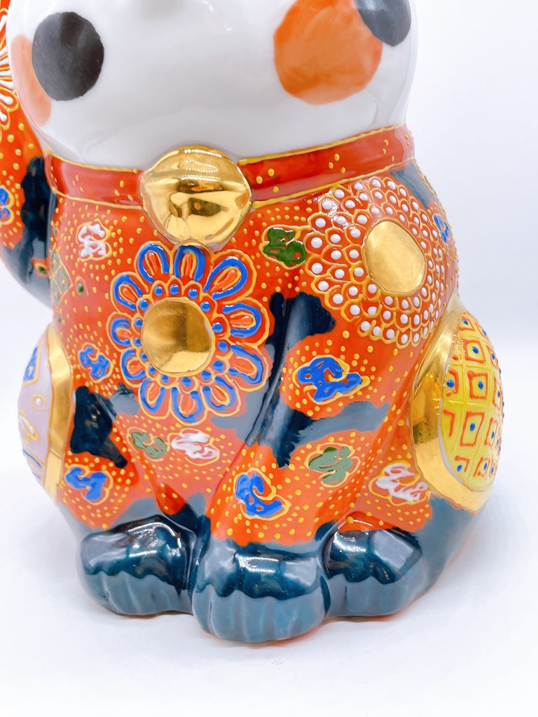 Japanese Kutani-style lucky cat with white hair