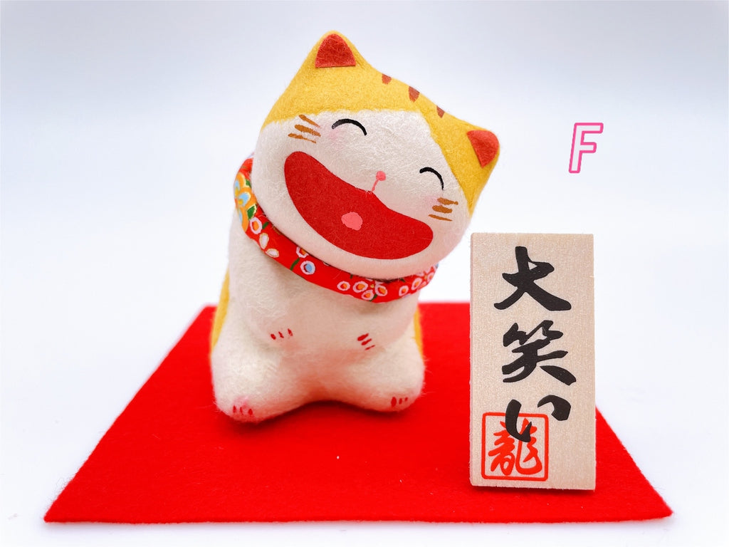 日本大笑可愛貓貓